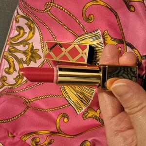 NEW Sexy Red Estee Lauder Lipstick